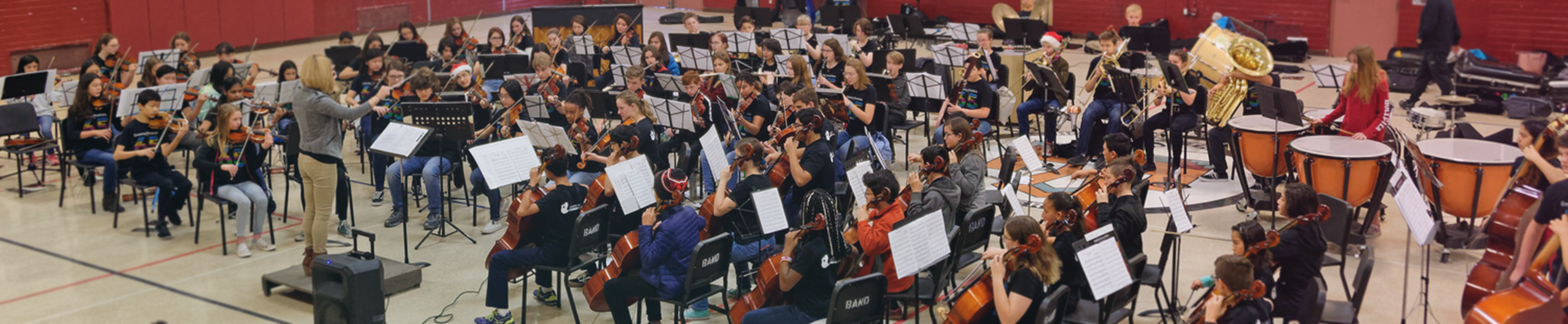 full orchestra rehearsal